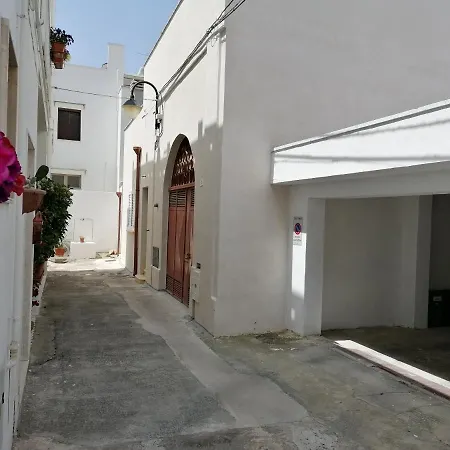 Casa Cost * Tuglie