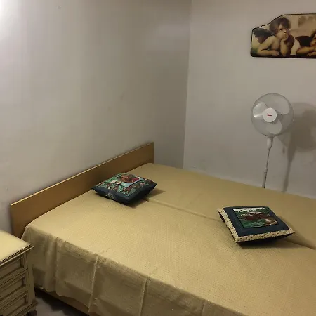 Casa Low Cost Holiday home *